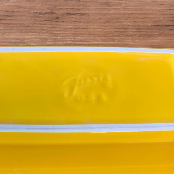 Fiesta Ware Loaf Pan Meatloaf Bread Baker Daffodil Yellow Dish Made in USA - Picture 7 of 8